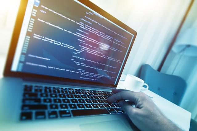 建站用國(guó)外空間好還是國(guó)內(nèi)空間好？
